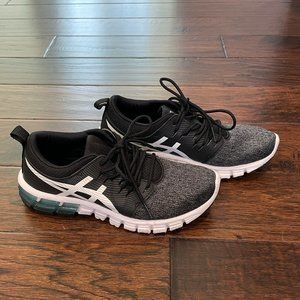 Like New ASICS Women's Gel-Quantum 90 SG Running Shoes
